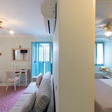 999 Luxury Hotel Nafplio Exterior foto